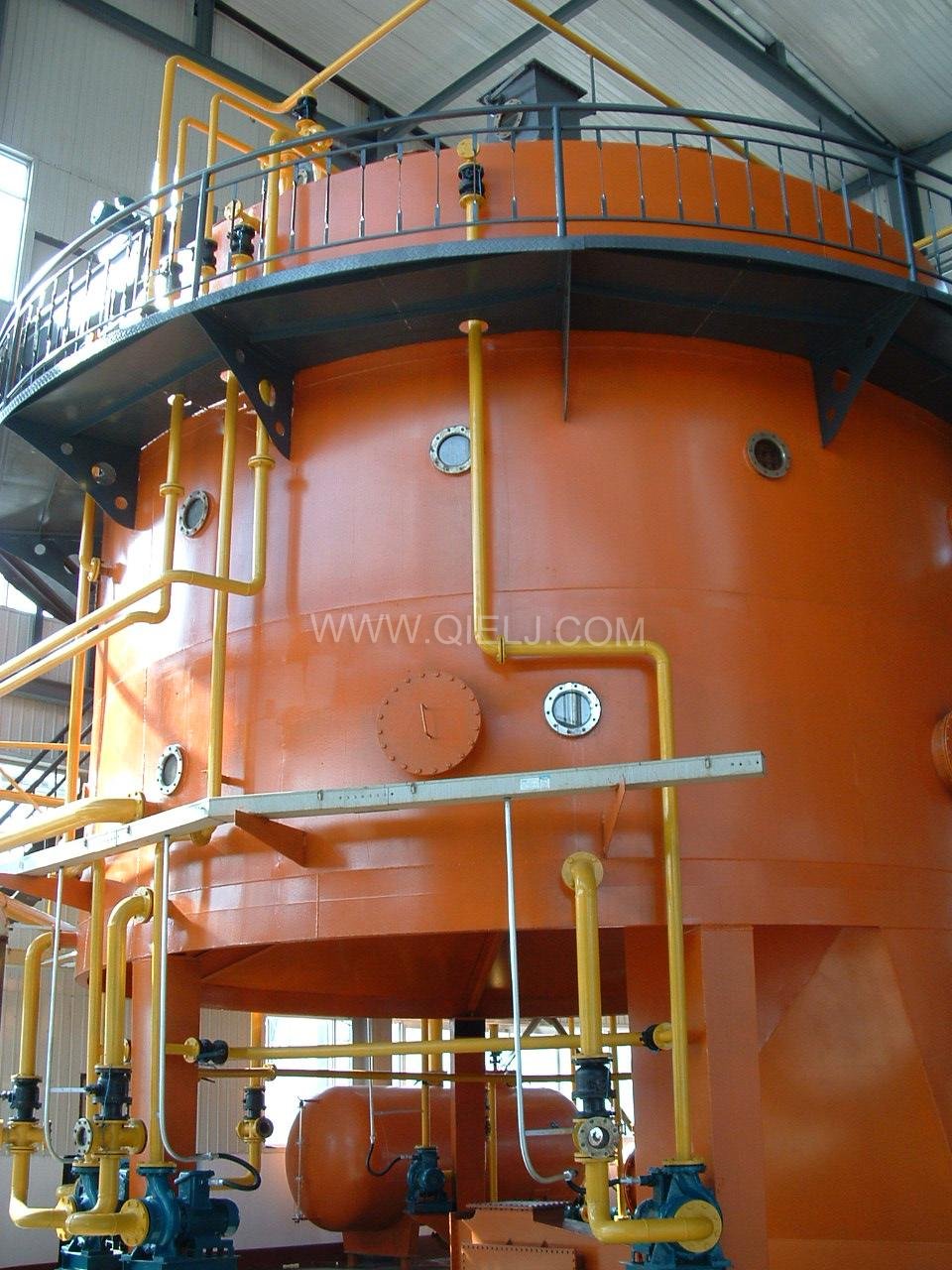 平轉浸出器(圖1) 平轉浸出器(圖1)