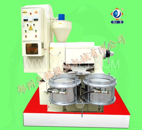 6YL-120RL型冷熱兩用多功能螺旋榨油機(jī)(圖1) 6YL-120RL型冷熱兩用多功能螺旋榨油機(jī)(圖1)