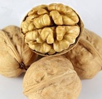 核桃深加工——核桃油，核桃粉，核桃工藝品，活性炭制品(圖1)