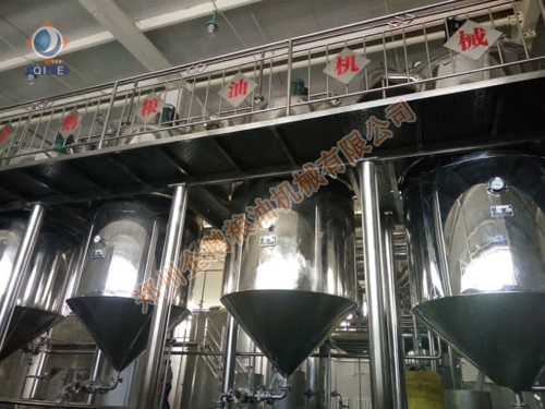 油牡丹籽壓榨/精煉設備 牡丹籽油生產(chǎn)線成套設備(圖11) 油牡丹籽壓榨/精煉設備 牡丹籽油生產(chǎn)線成套設備(圖11)